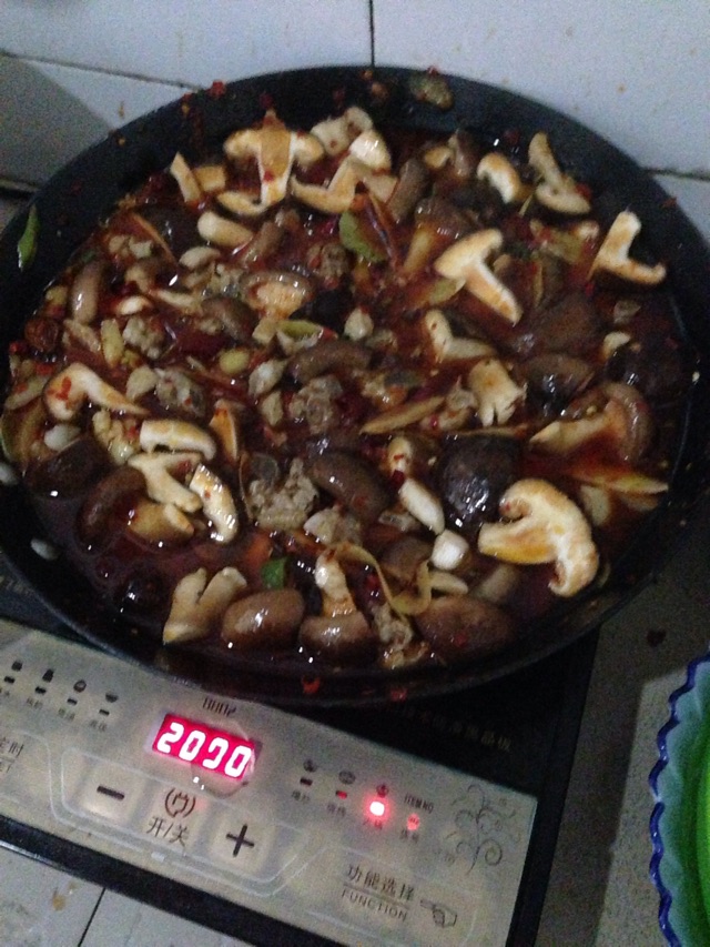 香菇烧鸭翅的做法图解6