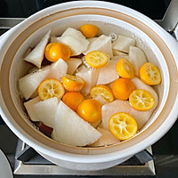#快手又营养，我家的冬日必备菜品#雪梨金桔红枣汤的做法图解3
