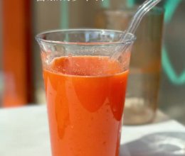 自制健康果蔬汁番茄胡萝卜汁，美白养颜面膜的做法