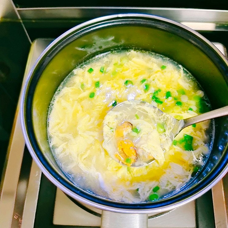 贻贝鸡蛋汤的做法