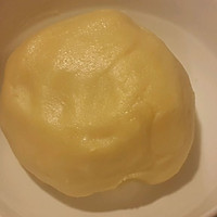 蛋黄豆沙酥(48/36个)的做法图解1