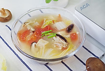 减脂番茄蘑菇蔬菜汤，一个星期瘦五斤#洗手做羹汤#的做法