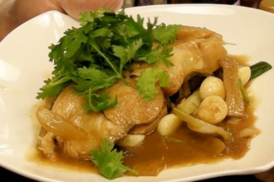 蒜子烧龙鳕(豆油伯红麴酱油料理)