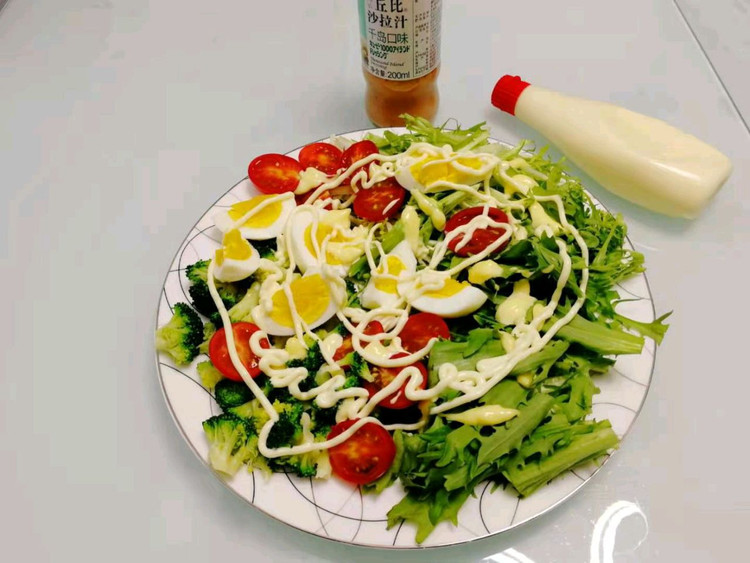 减脂的蔬菜沙拉的做法