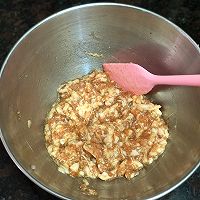 莲藕煎肉饼的做法图解3