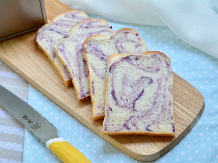 紫薯花纹吐司（中种）的做法