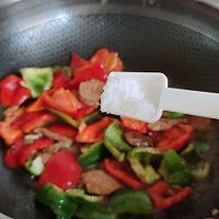 #橄享国民味 热烹更美味#肉片炒甜椒的做法图解5