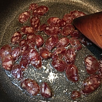青椒炒腊肠的做法图解3