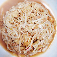 金针菇肉末焖豆腐的做法图解4