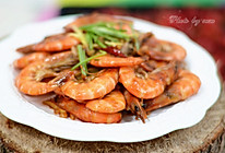 #拉歌蒂尼菜谱#蒜香焖大虾 的做法