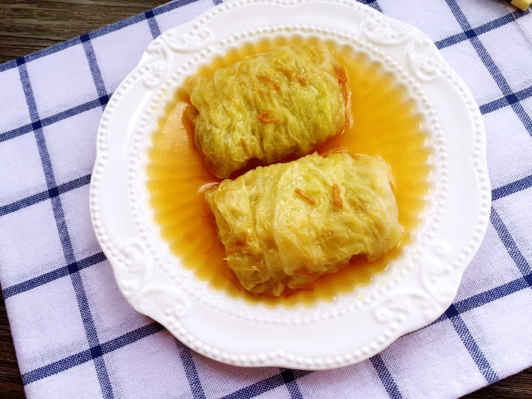 ＃方太一代蒸传＃鲍汁白菜肉卷的做法图解12