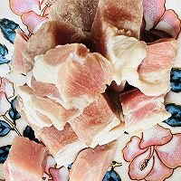 #解腻开胃就吃它#能让你吃两碗饭的大块肉焖土豆豆角的做法图解1