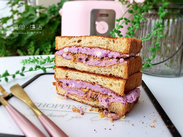 火爆全网的芋泥肉松三明治的做法