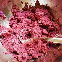 #名厨汁味，圆中秋美味#紫薯蔓越莓月饼的做法图解3