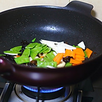 荷兰豆炒时蔬菜的做法图解6