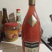 养颜草莓酒的做法图解7