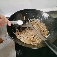 超级美味 醋溜绿豆芽的做法图解7