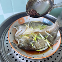 不需要料酒的清蒸鲈鱼的做法图解9