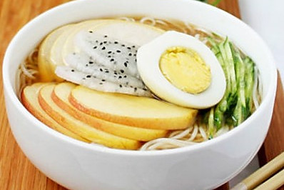 韩式水果凉面