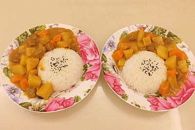 日式咖喱牛肉饭