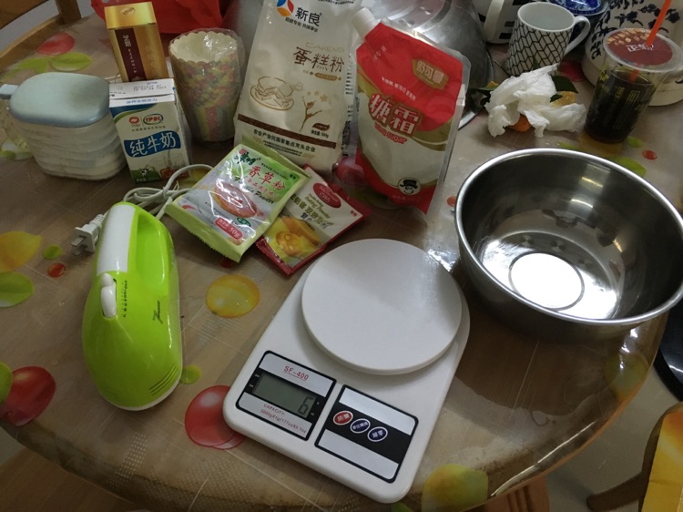 香草牛奶麦芬的做法图解1