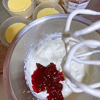 #蓓妮妈妈美味#草莓杯子奶油蛋糕的做法图解15