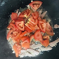 鲜甜可口的萝卜丝豆腐汤的做法图解6