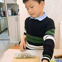 可以和孩子一起完成的美食--寿司反卷的做法图解17