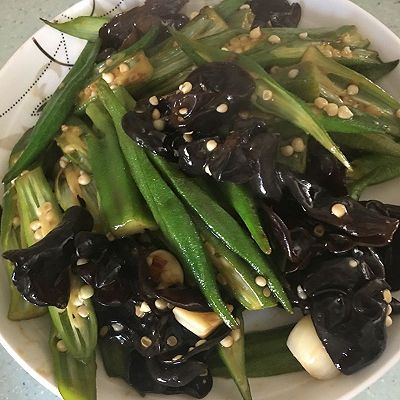 秋葵木耳