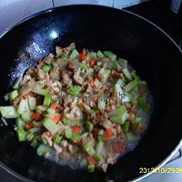 鸡胸炒佛手猴头菇的做法图解5