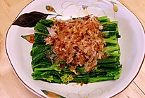 日式小菜“柴鱼片拌油菜花”的做法