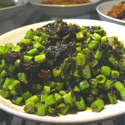 超级下饭的【橄榄菜炒豆角】