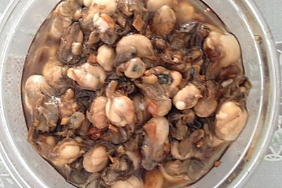 美味营养的葱姜蒜拌牡蛎