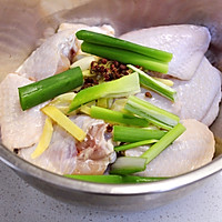 #暖冬酱在手，嗨吃部队锅#时蔬韩式烤鸡翅的做法图解2