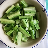 凉拌黄瓜#花10分钟，做一道菜！#的做法图解3
