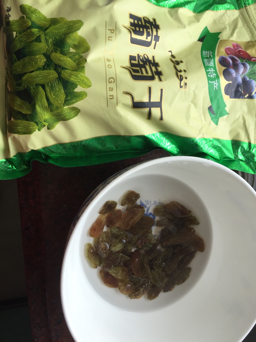 葡萄干吐司的做法图解2