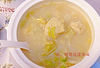 冻豆腐白菜土豆汤的做法