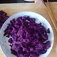面粉与紫薯的约会的做法图解3