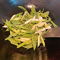 飘香～  青蒜炒鸡蛋的做法图解6