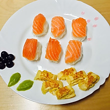 【自制】三文鱼寿司