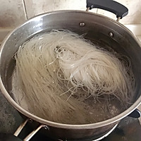 炒粉干的做法图解1