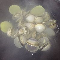 蛤蛎蒸蛋的做法图解2