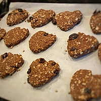 可以当早餐或零食的低油低糖巧克力燕麦黑麦饼干的做法图解5