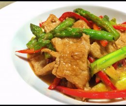 芦笋肉片的做法