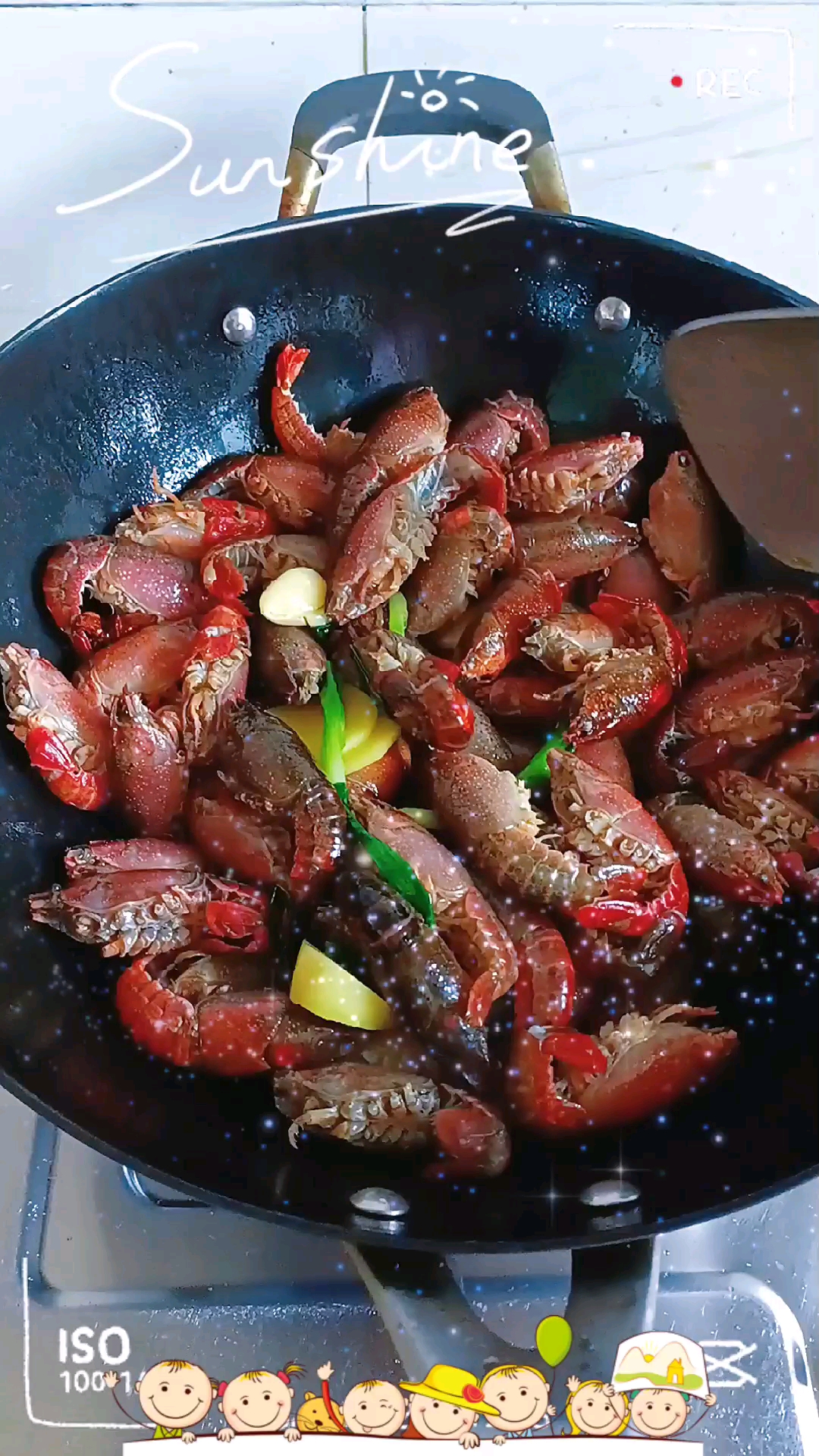 红烧小龙虾怎么做_红烧小龙虾的做法_豆果美食