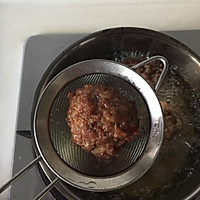 酱汁狮子头的做法图解3