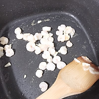 荷兰豆炒虾仁的做法图解4