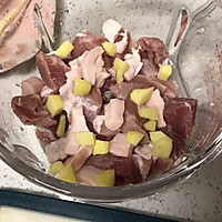 韭菜猪肉饺子的做法图解3
