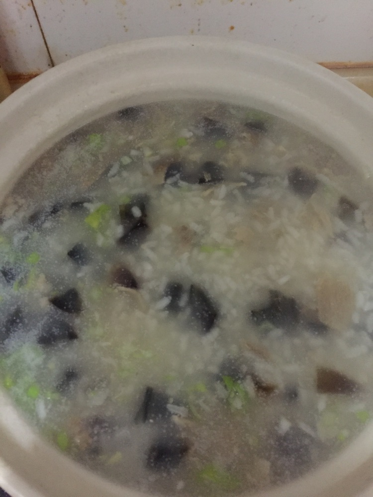 皮蛋瘦肉粥