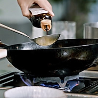 极妙厨房丨韭菜银芽炒千张的做法图解3